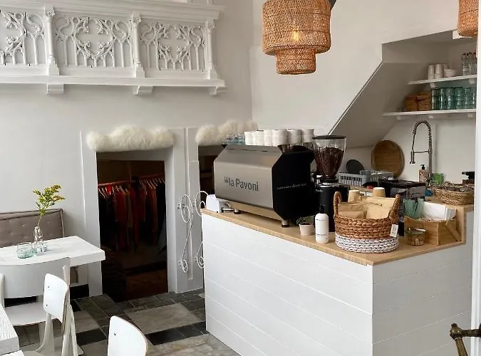 Luttik * アルクマール