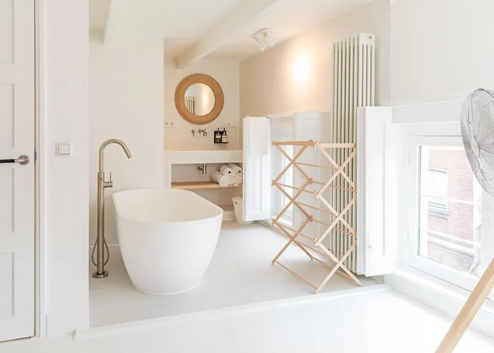 ホテル Luttik アルクマール