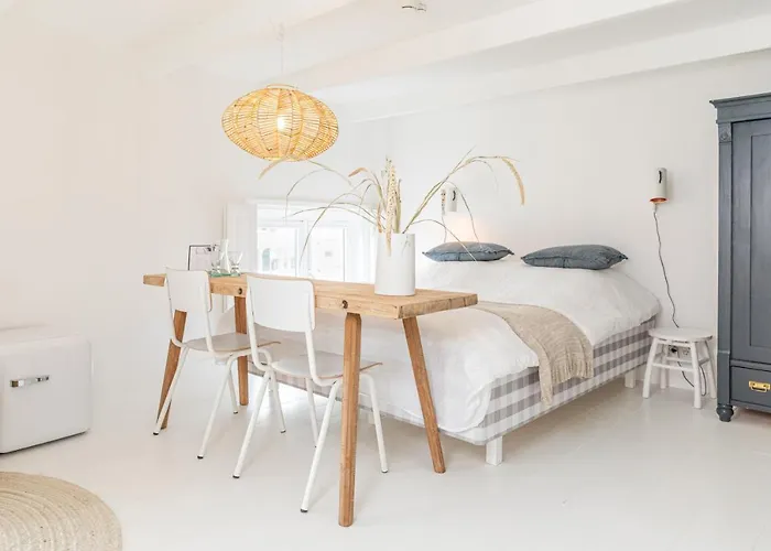 ホテル Luttik アルクマール